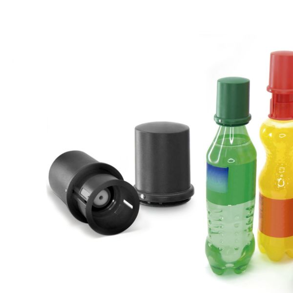 Verschluss und Luftpumpe Soda-Flaschen schwarz